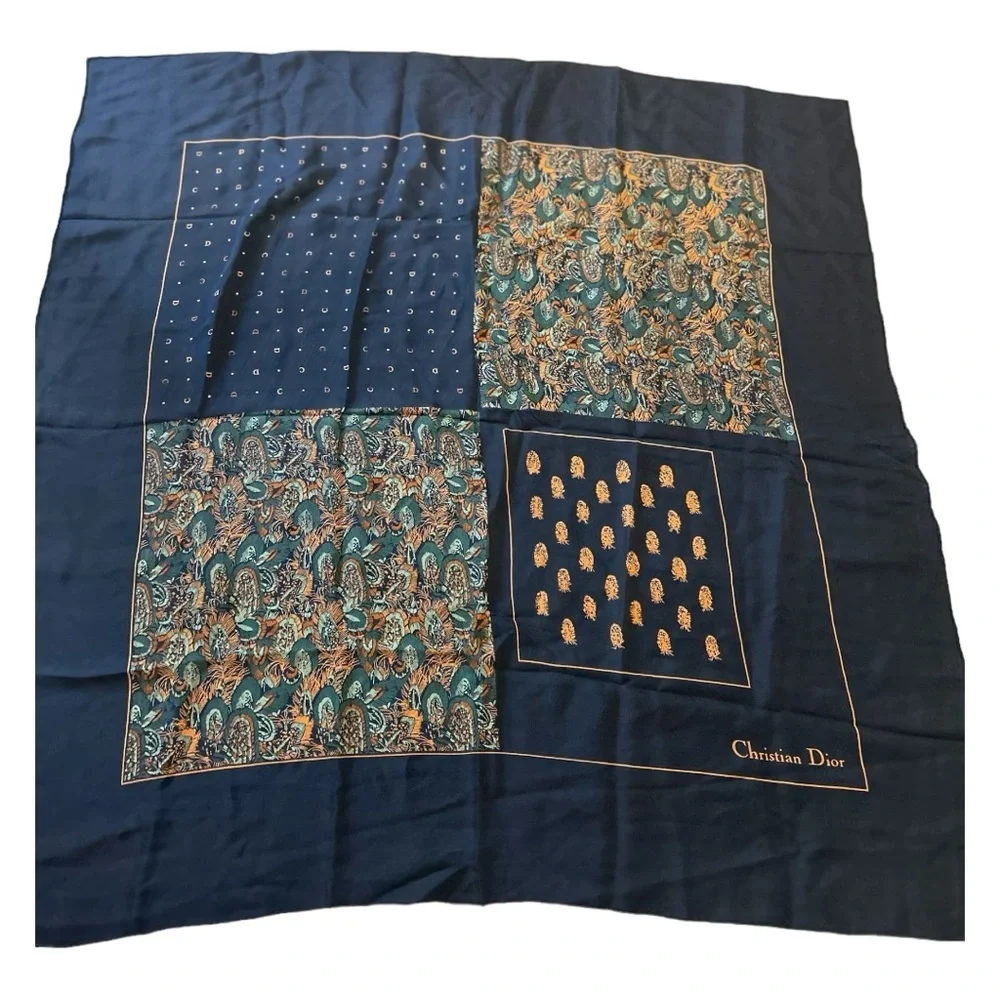 Christian Dior Blue scarf - Picture 4 of 5